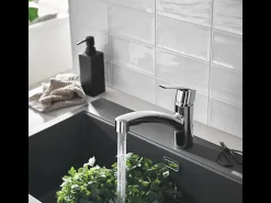Misturador Monocomando para Pia com Chuveirinho GROHE Start 2021