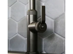Molette Misturadora de lavatório com chuveiro de mão extraível em preto mate Essebagno