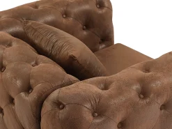Poltrona Chesterfield em microfibra com aspecto de couro envelhecido EDWINA