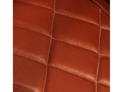 Poltrona couro de cabra genuíno castanho