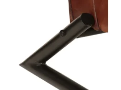 Poltrona de couro genuíno castanho