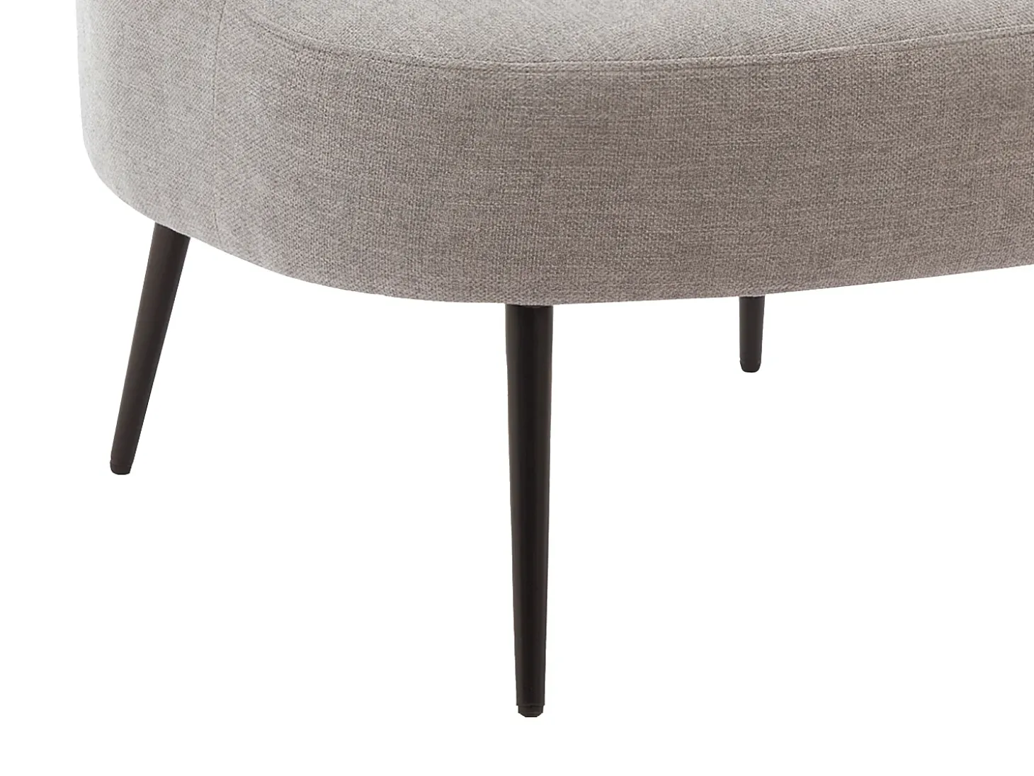 Poltrona em tecido cinza com base em metal estilo design CAMEDO