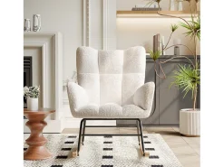Poltrona estofada com estampa xadrez suave, ideal para sala de estar e quarto, com função de balanço e capacidade de peso de 120 kg, na cor bege.