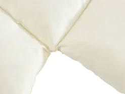 poltrona suspensa em resina trançada - Verde com almofadas brancas - LUTUS de MYLIA