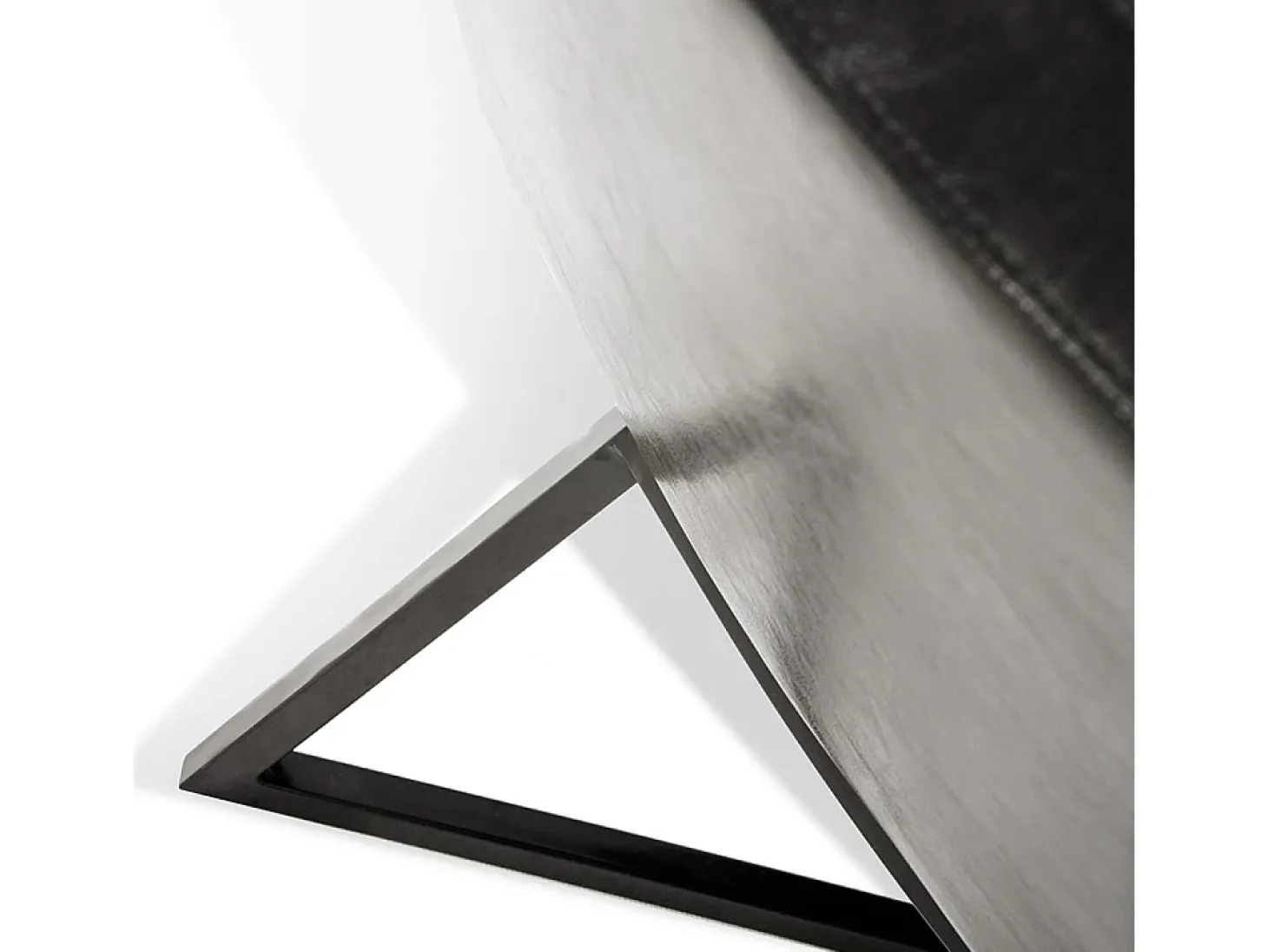 Poltrona 60x62x81 cm preta zero