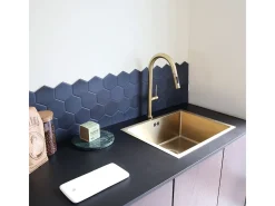 Portofino Misturadora de lavatório com chuveiro de mão extraível em ouro escovado Essebagno