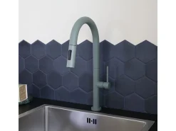 Portofino Misturadora de lavatório com chuveiro de mão extraível cinza esverdeado Essebagno