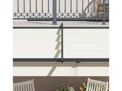 Pérgola mural em alumínio - 297L x 297B x 200/230H cm - com teto retrátil - estrutura de alumínio - Branco quebrado