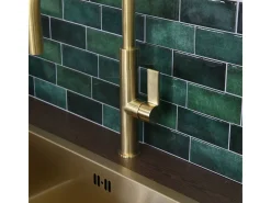 Reflet misturador para lava-loiça em ouro escovado Essebagno