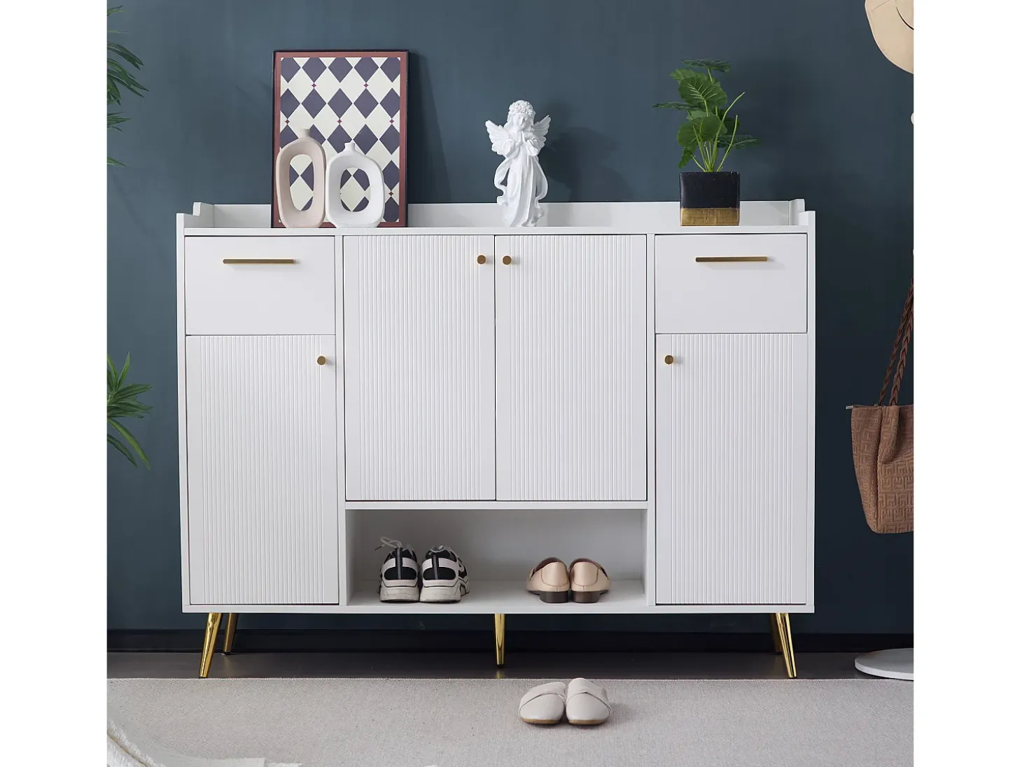 Sapateira com 2 gavetas e 4 portas - 130 x 37 x 100 cm - pés metálicos e aglomerado - Branco