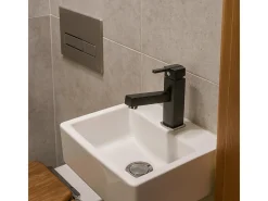 Scoop Torneira misturadora para lavatório preta Essebagno