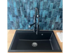 Sierra Pia com 1 cuba grande 76x50 em resina preta Essebagno