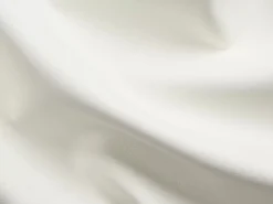 Sofá 3 lugares convertível abertura rápida pele branca cama 140 cm e colchão 18 cm CALITO