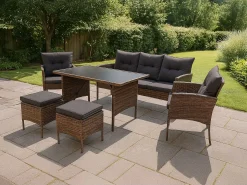 Sofá + Mesa + 2 Poltronas + 2 Pufes de Rattan PE. Móveis de Jardim e Terraço Sebas, Ratan Marrom
