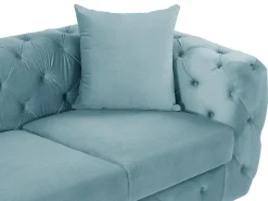Sofá de 3 lugares, 2 lugares e pufe chesterfield em veludo azul pastel EDWINA