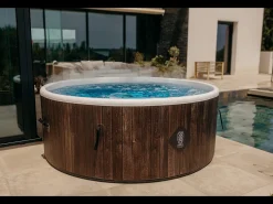 Spa Insuflável Helsinki Coco Spa | 180 cm de Diâmetro | 1100 Litros | Motor de 2240 W | Até 6 Pessoas