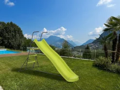 Tobogã de jardim duplo ondulado "Poly" na cor verde - 240 x 120 x 156 cm