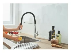 Torneira de cozinha com chuveiro GROHE Feel Quickfix cromado