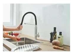 Torneira de cozinha com chuveiro GROHE Feel Quickfix cromado