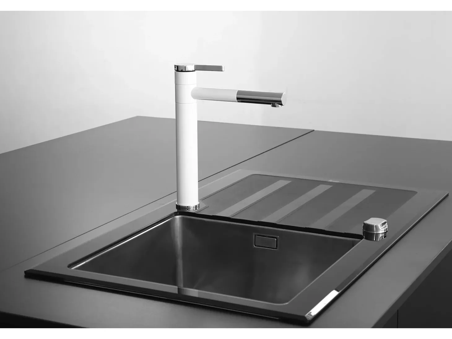 Ultrate Torneira misturadora lava-loiça branca e cromada Essebagno