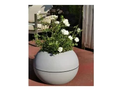 Vaso de flores Bola D40 em polipropileno cinza - RIVIERA