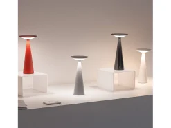 Zafferano Damina - Luminária de mesa LED recarregável, regulador de intensidade por toque, bateria de 8 horas, IP65 - Sem fio, alumínio cinza